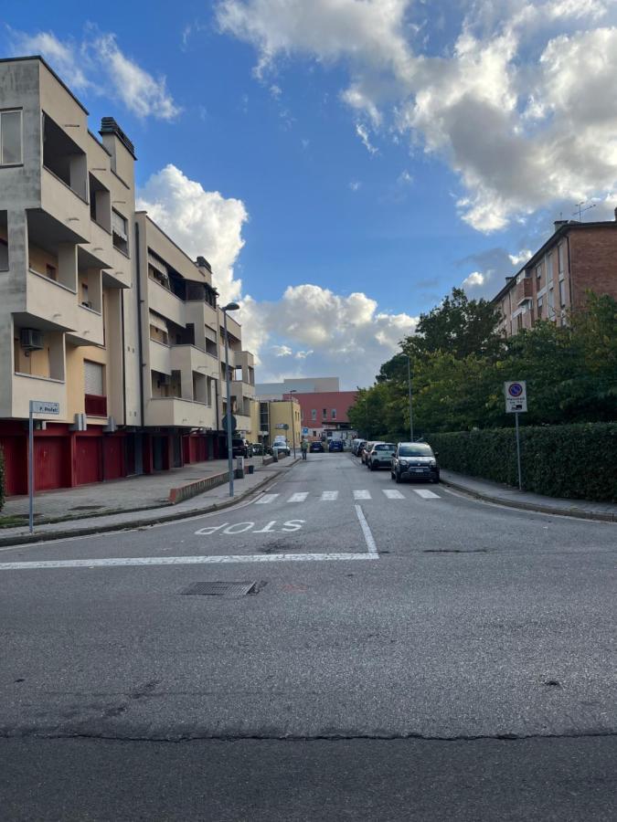 Appartamento Alcoba Pontedera Luaran gambar